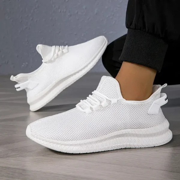 New Summer Casual Original Men's Sneakers Soft Sole Mesh Jogging Lightweight Men's Breathable Vulcanized Shoes Tenis Masculino